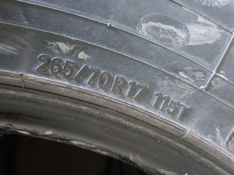 Шина 265/70/17 продам