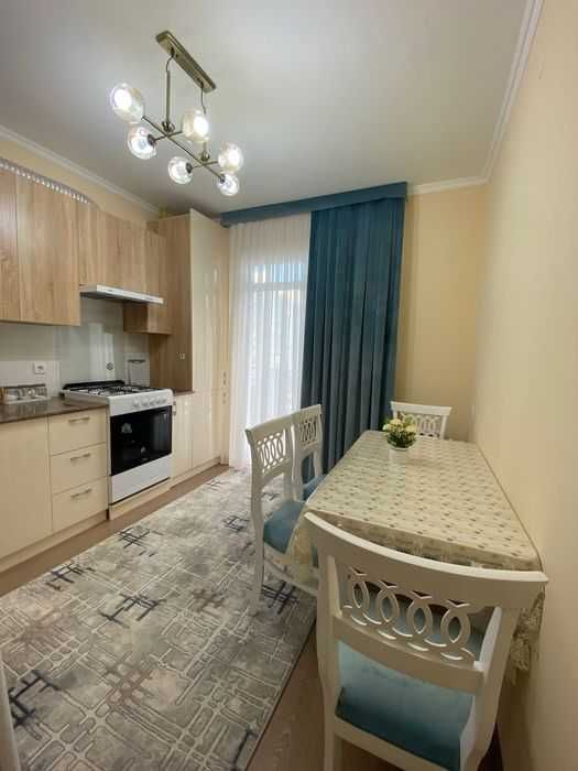 Срочно сдам 1 ком/4/9 на Махтумкули Ор-р Технопарк