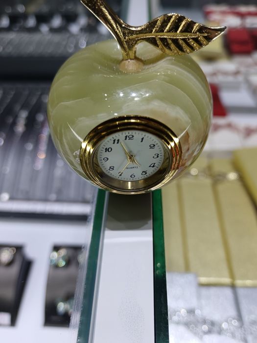 Qimmat tosh miyaga dam beradi