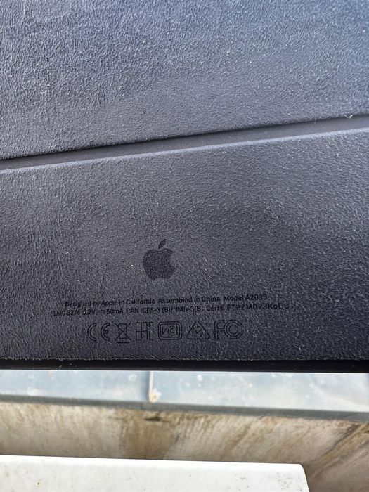 Huse Protecție cu Tastatură Originale Apple iPad Pro 10.9 inch Gen 3/4