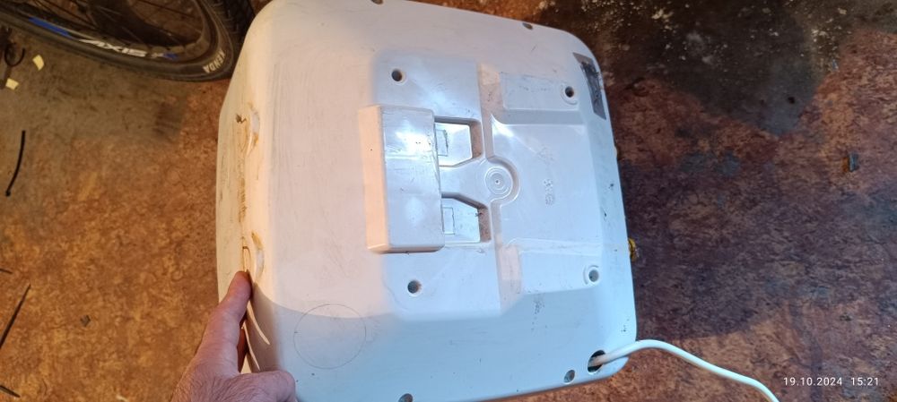 Водонагреватель Аристон