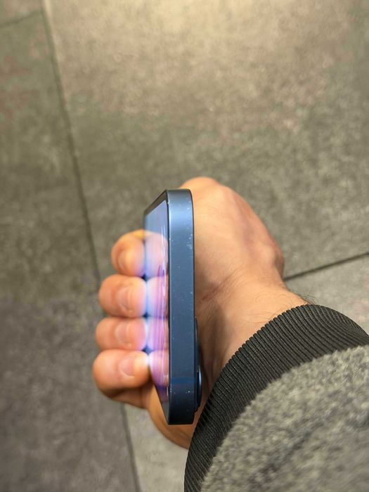 IPhone 13 Blue 128 Gb.