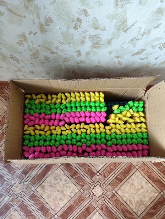 Мыльные пузыри разноцветные