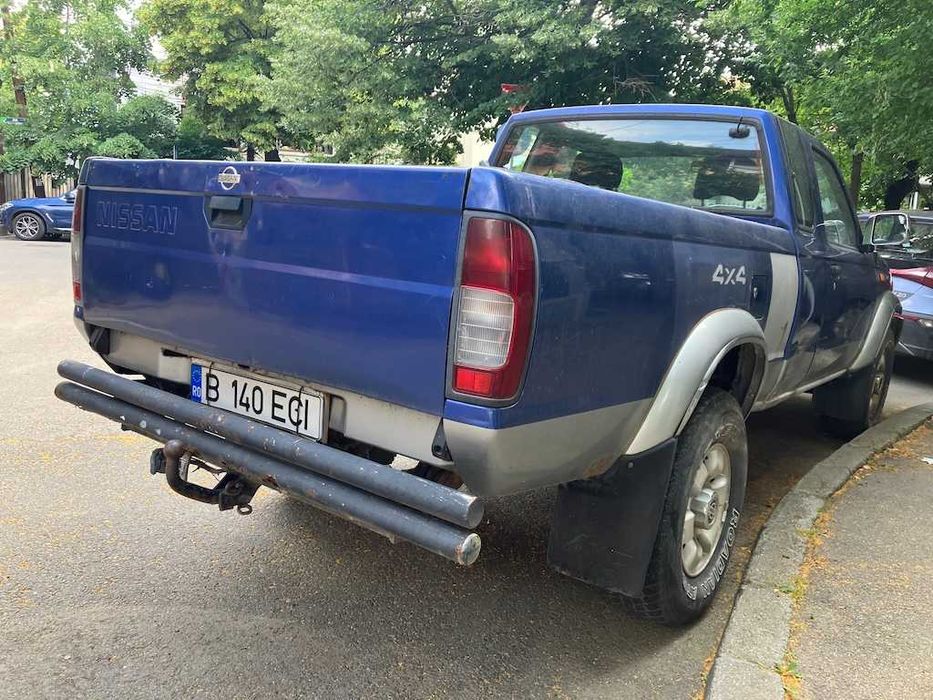 Nissan Navara D22 4x4 pick-up kingcab L200, ranger, D40, np300, offroad