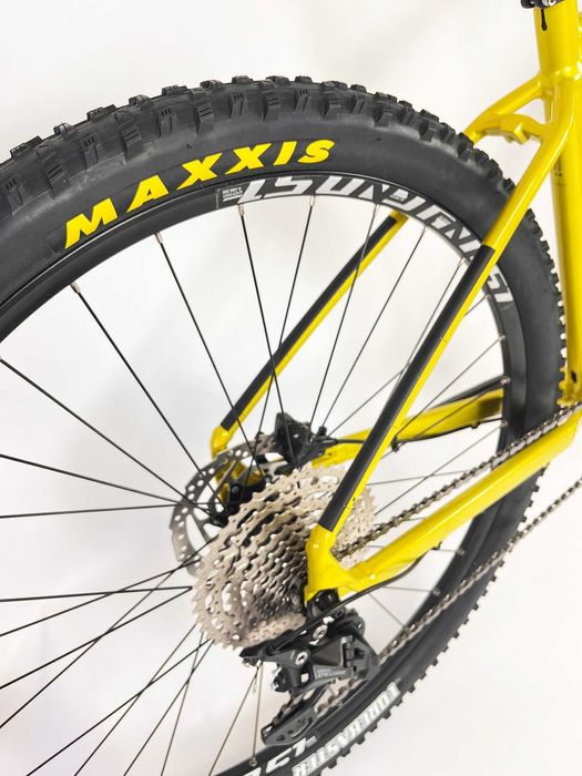 НОВИ 29" MTB CUBE ANALOG с Въздушна вилка / планинско колело велосипед