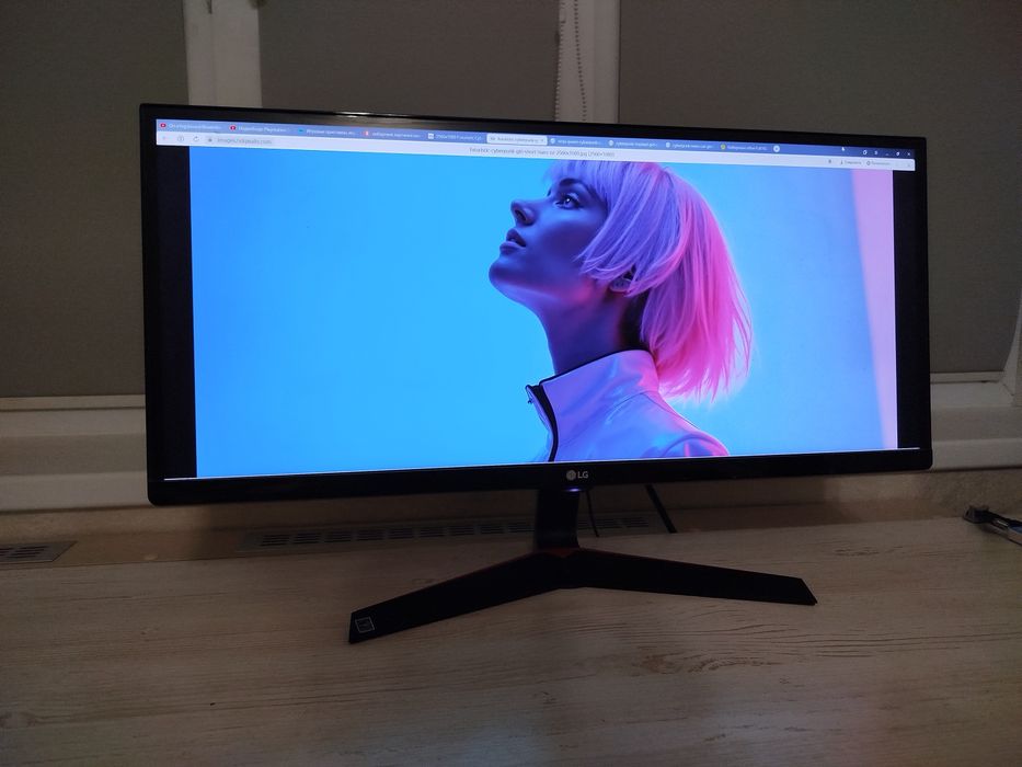Огромный Монитор LG для игр