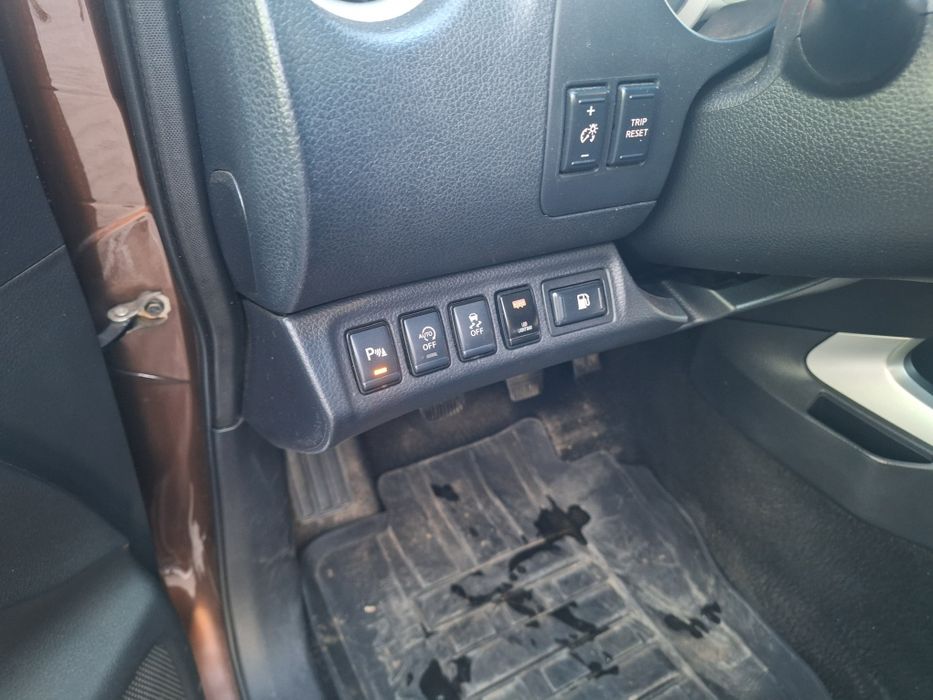 Nissan Navara NP 300