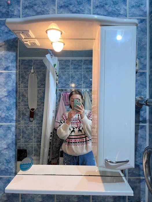 Раковина с зеркалом