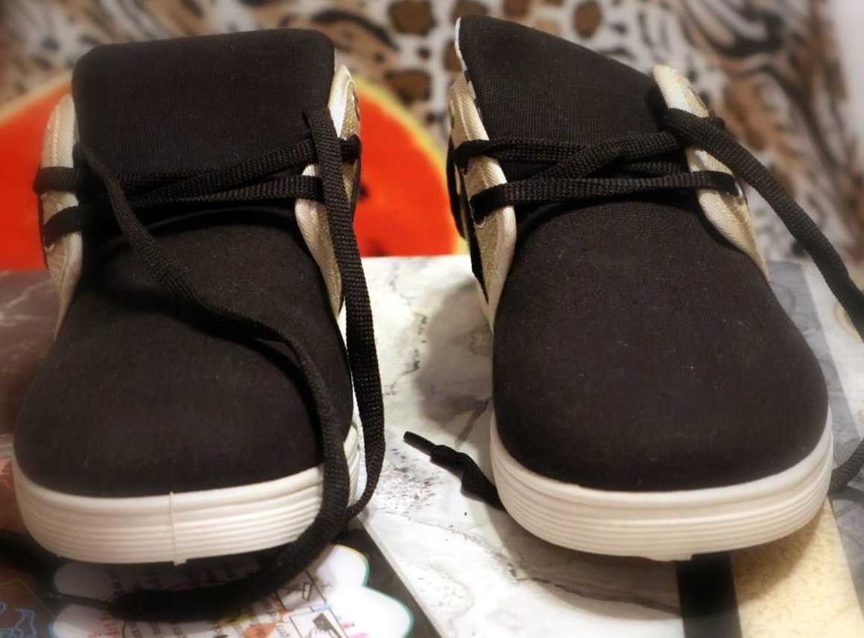 Мъжки спортни обувки 43 номер гуменки