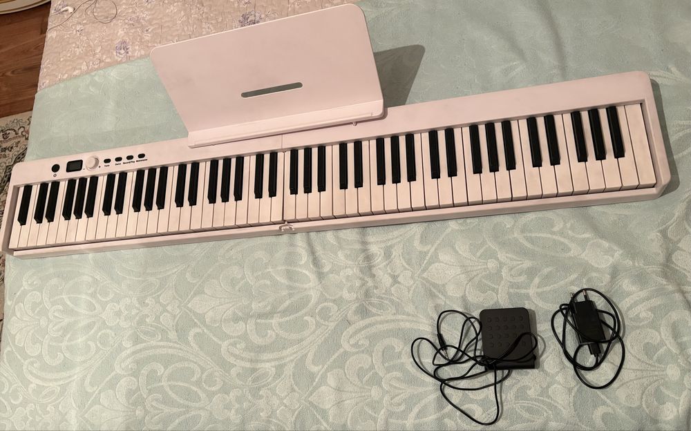 Продам пианино договорная цена