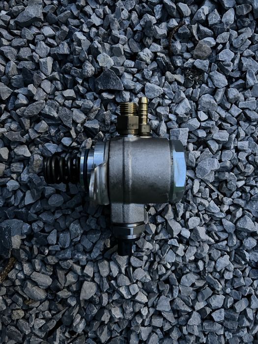 Бензинова помпа за WV  1.4 TSI 150 к.с. 2010 година. Wv GOLF ,TIGUAN ,