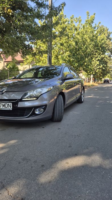 RENAULT Megane 2012 — imagine 2