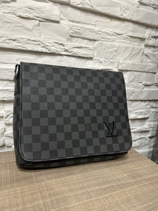 Мъжка чанта LV Louis Vuitton