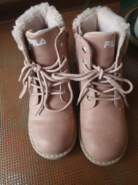 Боти   за момиче