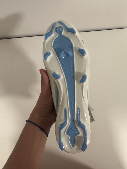 Ghete de fotbal f50 messi league fg , noi noute , ghetele nu au fost folosite