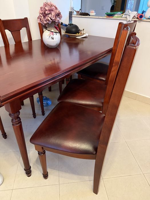 Vand masa din lemn extensibila