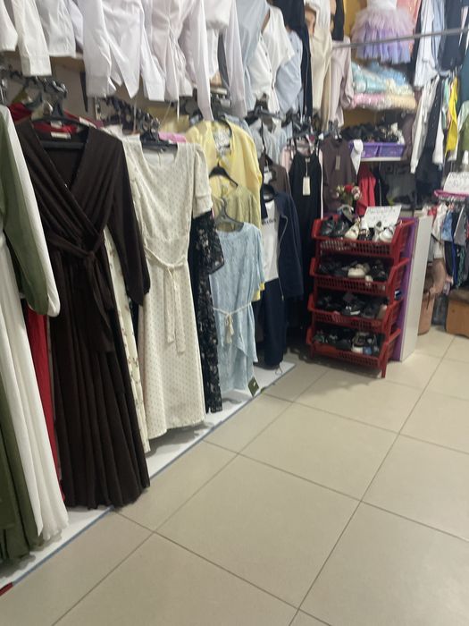 Продам бутик в торговом доме Баршылык