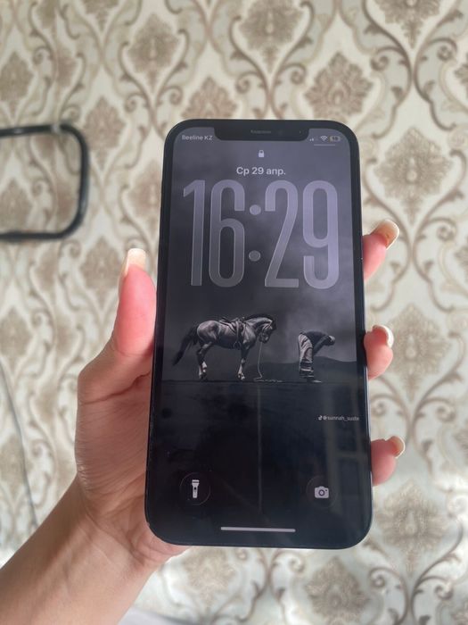 Айфон 12 продам