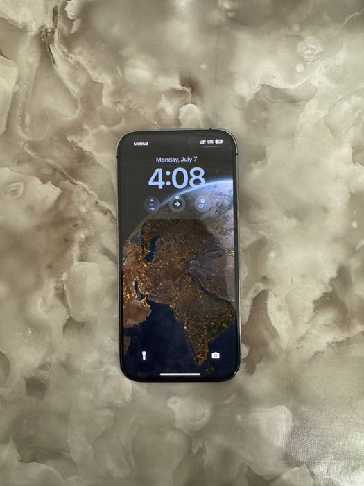 IPhone 14 pro Deep Purple.