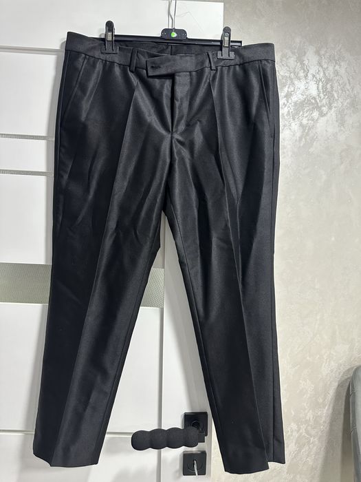 Costum pentru barbati