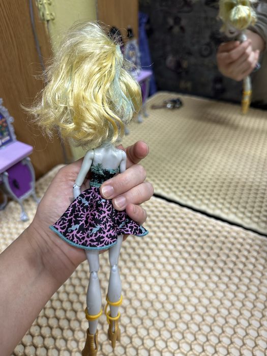 Продам куклу монстр хай!