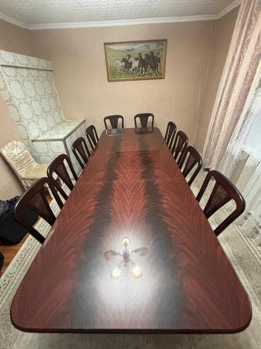 Стол со стульями производство италия.