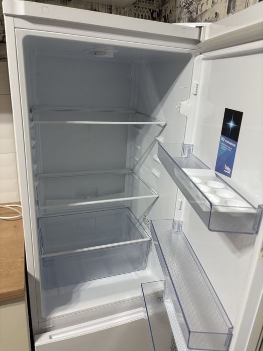 Продается холодильник