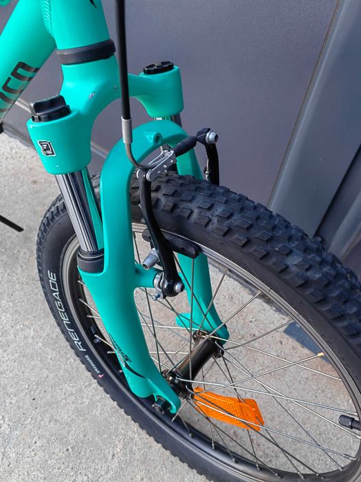 Specialized Hot Rock 20" детски алуминиев велосипед