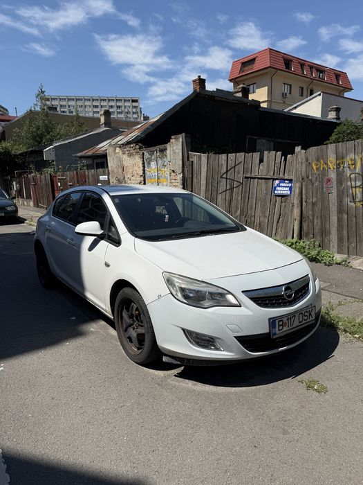 Opel Astra J Turbo 1.4 2010 Benzina