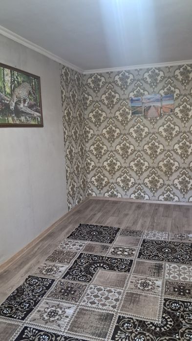 Продам  2 х комнатную квартиру