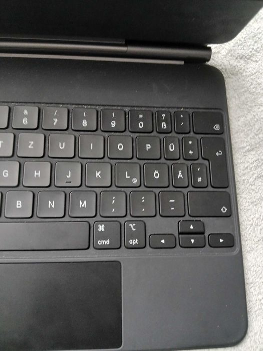 Apple Magic Keyboard немска