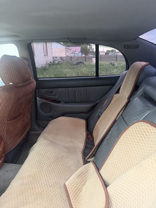Продам машину лексус gs300