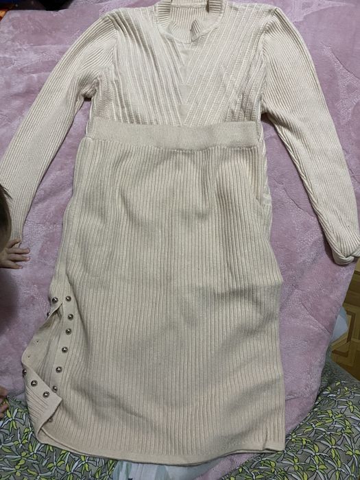 Продам платья за 5000