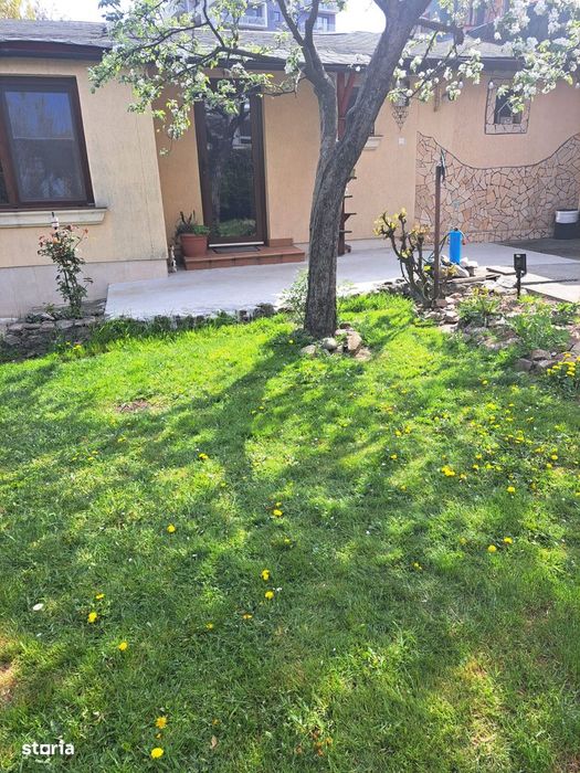 Casă în Cantemir cu 3 dormitoare, living, bucătărie, 2 băi,teren 475mp