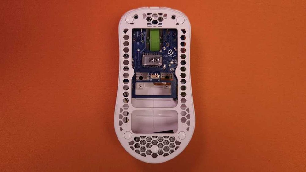 Геймърска мишка G-Wolves HTM Plus 8K - 33g Wireless mouse