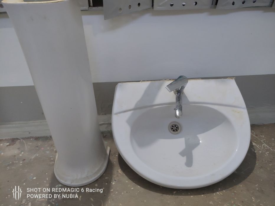 Продам раковину для ванной