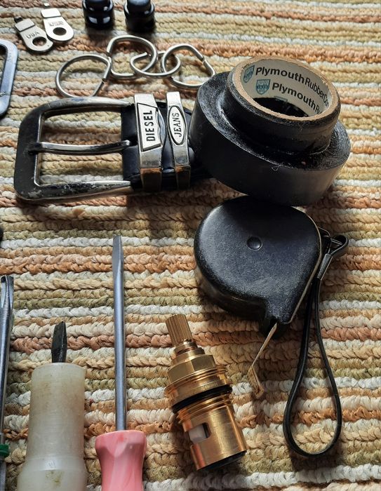 Лот за всеки по нещо - всичко за 6 лева !