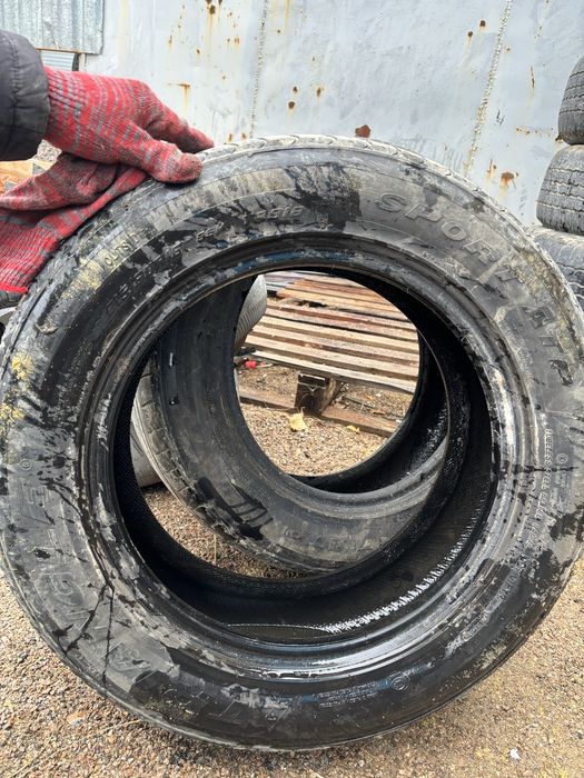 Продам шину размером 215/60/16