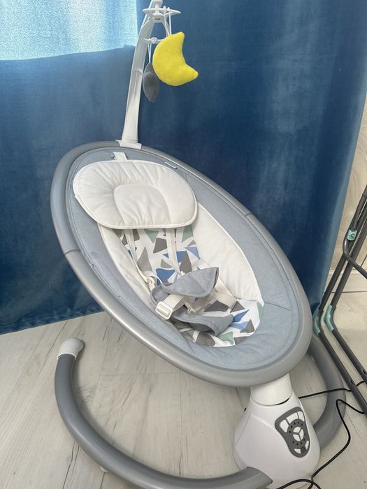 Продается детский электронный шезлонг