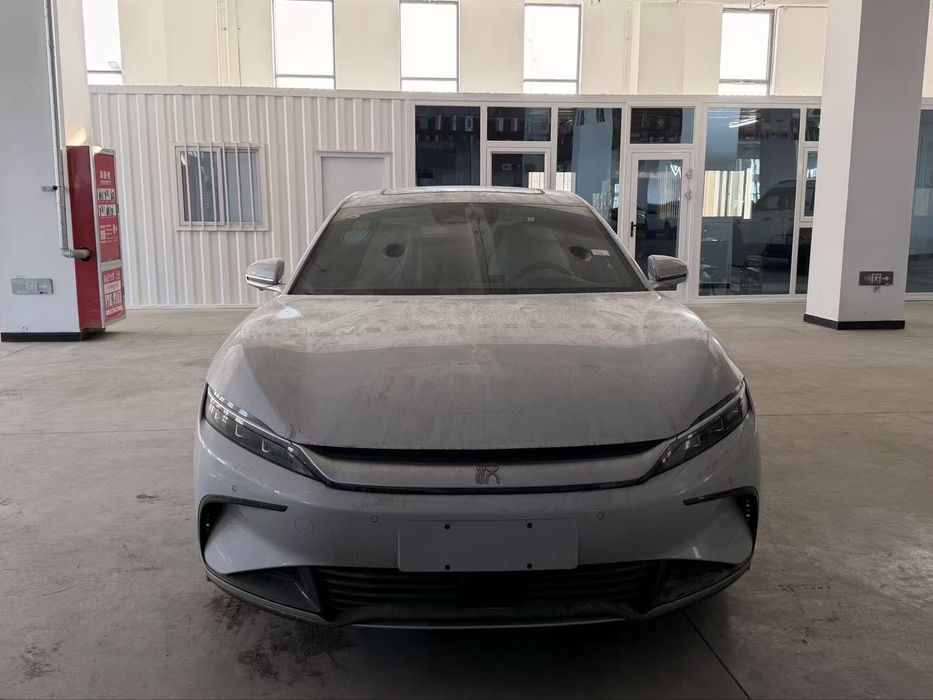 BYD Han 2025 — 2