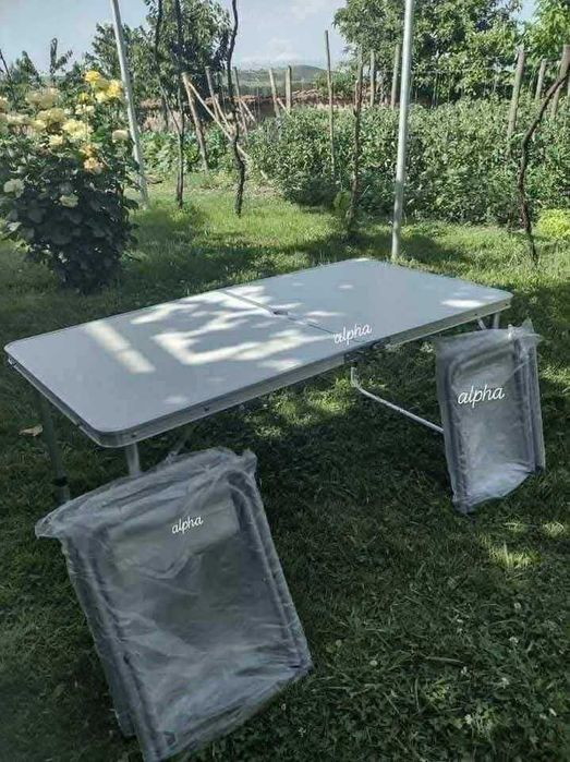 СУПЕР НАМАЛЕНИЕ Комплект Сгъваема Маса и Столове