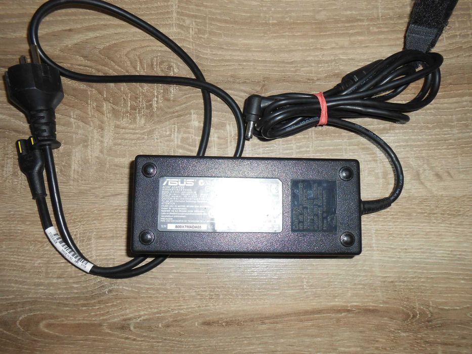 încărcător/ alimentator laptop  Asus Rog ,Acer  gaming,19v /6,32A
