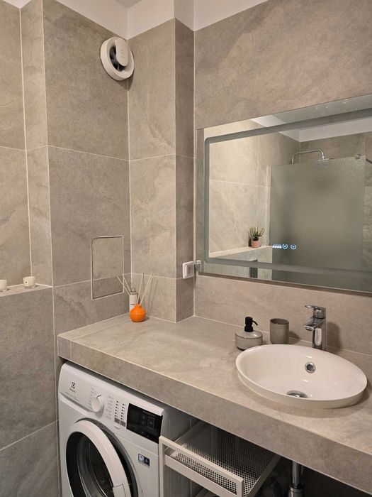 Дава се под наем Двустаен апартамент в София, Център - 63 кв.м за 1000 € - Снимка #8