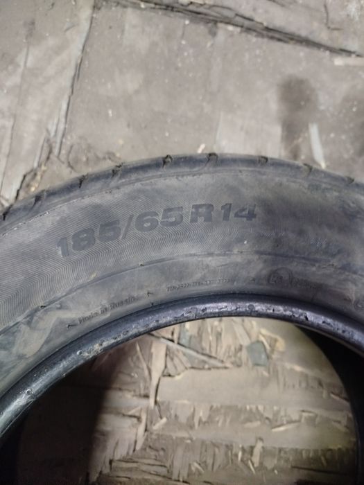 Продаю летние шины viatti strada