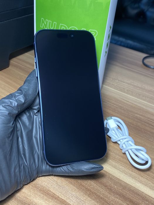 iPhone 17 Pro • 512 GB • Deep Blue