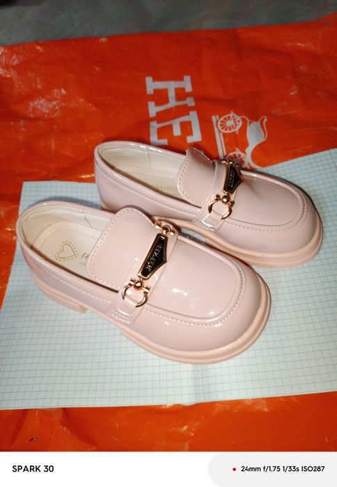 Туфельки детские новые