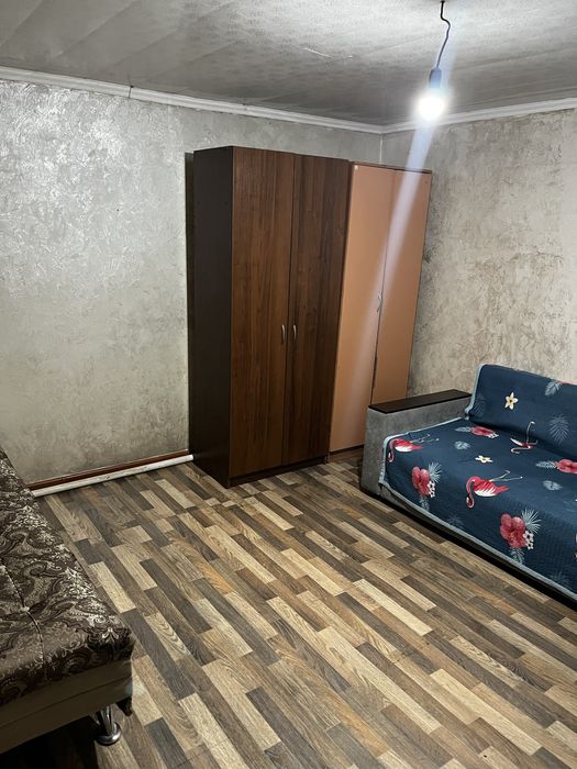 Срочно сдам времянку в мкр. Шанырак 1  Прошу читать описание !