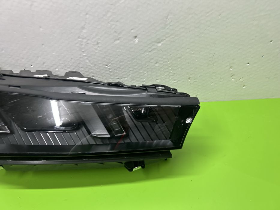 Far bmw ix i20 full led adaptiv shadow line dreapta 2020-2024