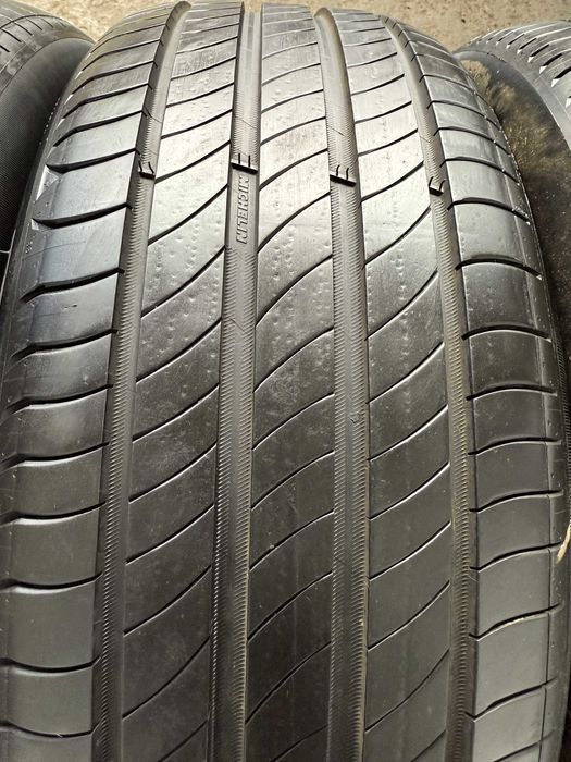 4x Anvelope Vara 235/45 R20 - Michelin Primacy 4