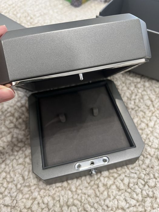 MESSIKA коробка